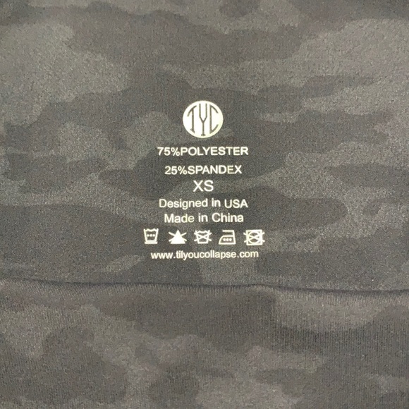 Til You Collapse Effortless Classic Leggings - XS - Picture 8 of 8